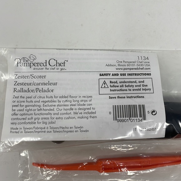 New Pampered Chef Zester/Scorer and Citrus Peeler - Picture 2 of 9